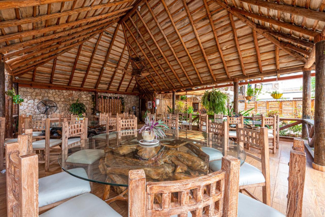 Vista De Aguilas Ecolodge เปเดร์นาเลส ภายนอก รูปภาพ